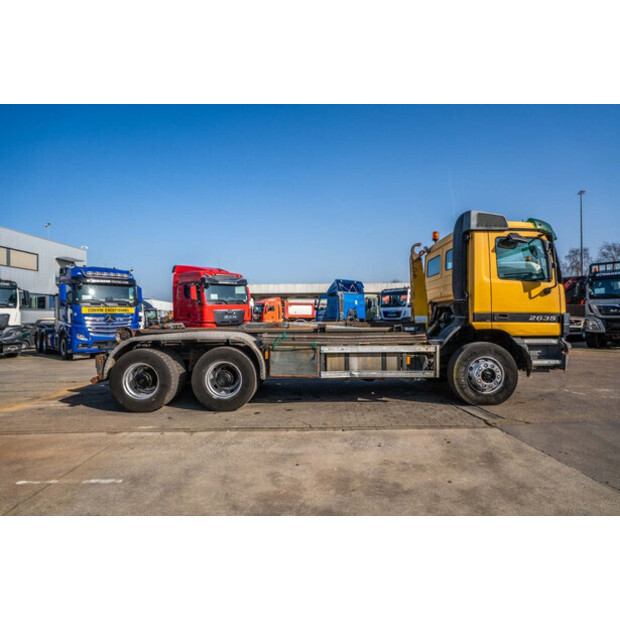 2003 مرسيدس بنز Actros 2635-46049234