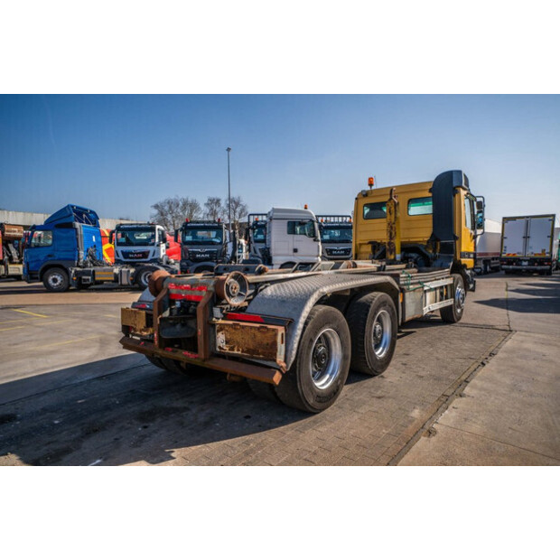 2003 مرسيدس بنز Actros 2635-46049235