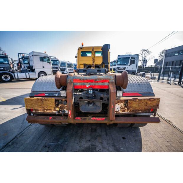 2003 مرسيدس بنز Actros 2635-46049236