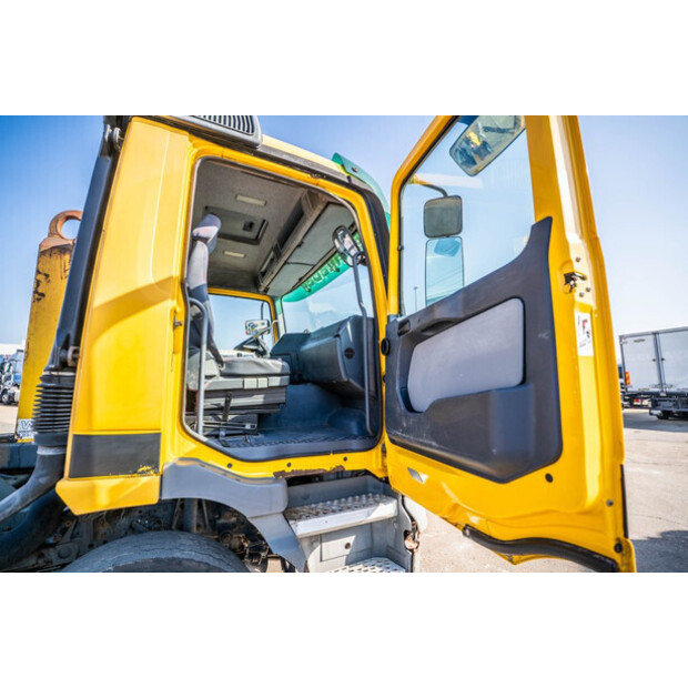 2003 مرسيدس بنز Actros 2635-46049249