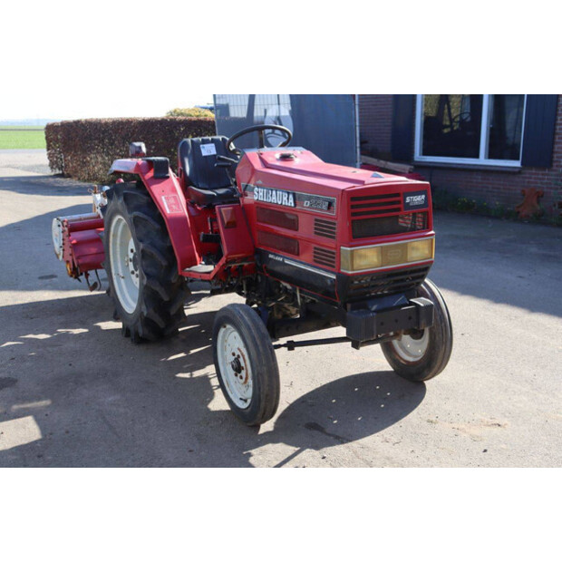 شيبورا D235-46049395