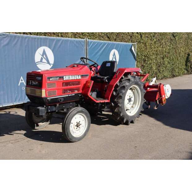 شيبورا D235-46049397