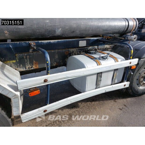 2014 فولفو FMX 370-46049920