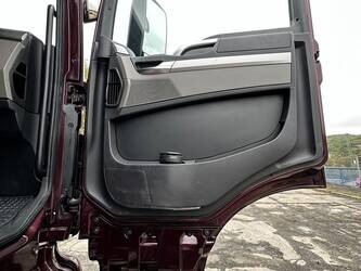 2020-man-tgs-35-500-46050047