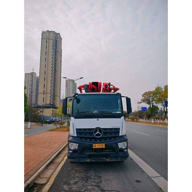2020 mercedes Arocs 4143-46053650