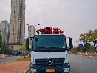 2020-mercedes-arocs-4143-46053650