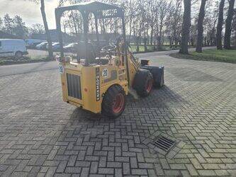 2023-knikmops-46054275