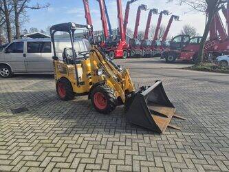 2023-knikmops-46054276