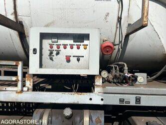 2007-renault-premium-1433599-46064288