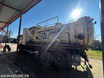 2007-renault-premium-1433599-46064291