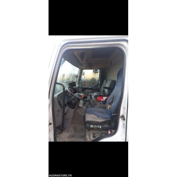 2005 Renault PREMIUM-46064404