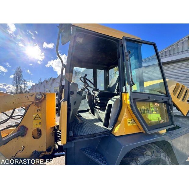 1998 Komatsu WA75-3-46064603