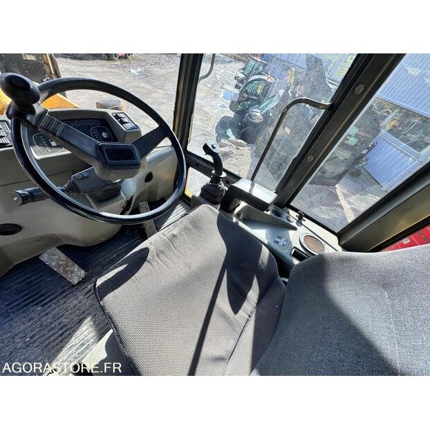 1998 Komatsu WA75-3-46064605