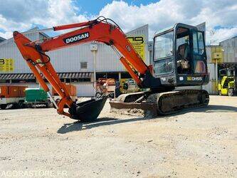 Image de MINI PELLES 2004 Doosan DH55-V