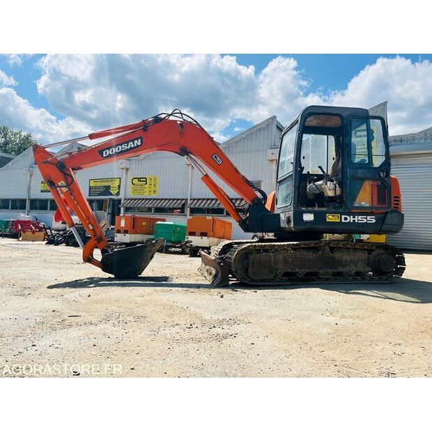 2004 Doosan DH55-V-46064617