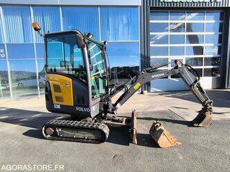 2016-volvo-ec18d-1433626-46064675