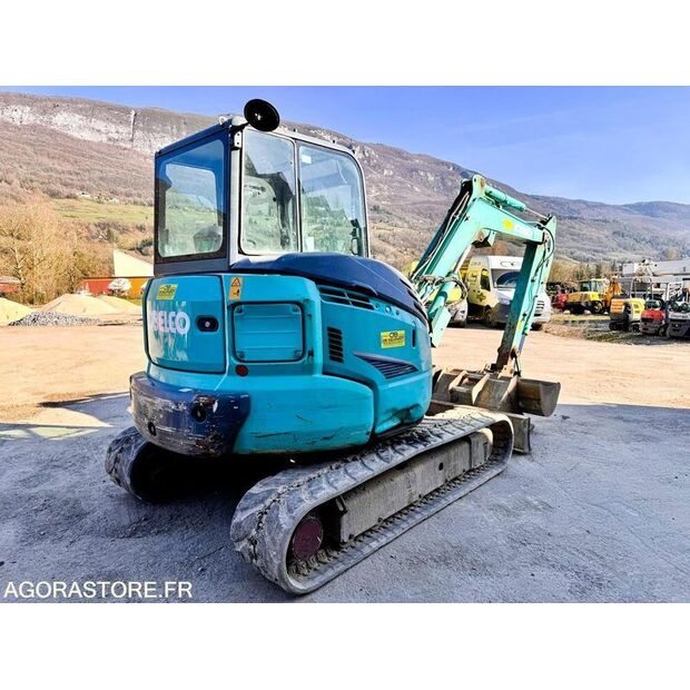 2016 كوبيلكو SK45SRX-6-46064754