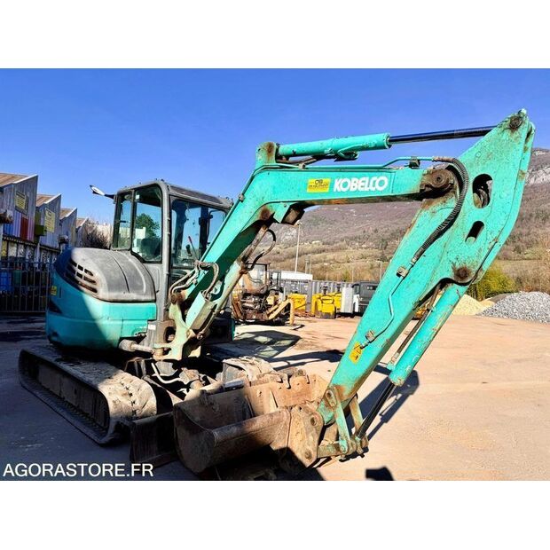 2016 كوبيلكو SK45SRX-6-46064755