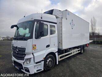 Image for Temperature Controlled Trucks 2017 Mercedes-Benz Actros 1843 for Sale in Saudi Arabia
