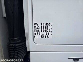 2017-mercedes-benz-actros-1843-1433631-46064768