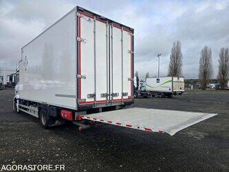 2017-mercedes-benz-actros-1843-1433631-46064769