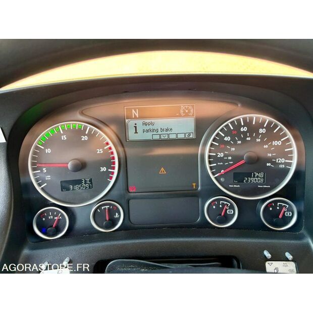 2015 مان LIONS REGIO-46064800