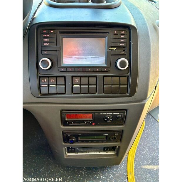 2015 مان LIONS REGIO-46064801