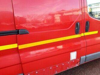 2011-renault-trafic-1432893-46064811