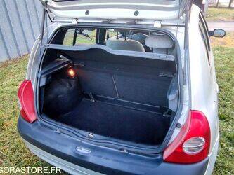 2005-renault-clio-1432925-46064951