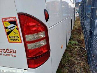 2011-mercedes-benz-intouro-1432929-46064963