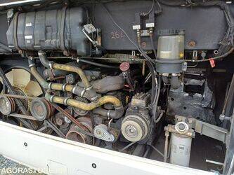 2011-mercedes-benz-intouro-1432929-46064966