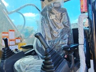 2025-caterpillar-324dl-46065158