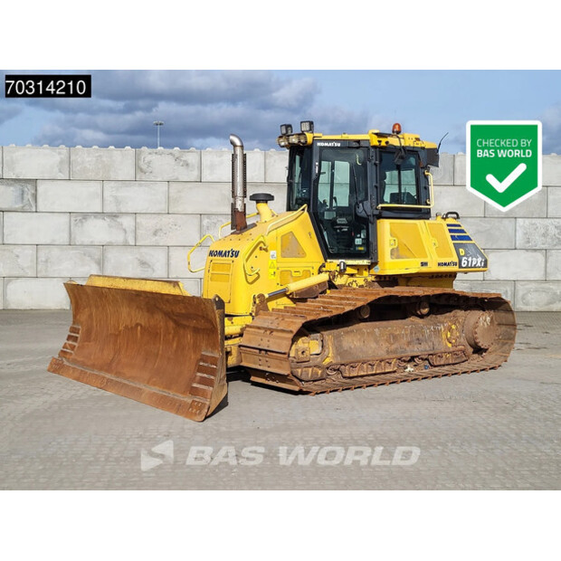 2015 كوماتسو D61PXI-23-46065380