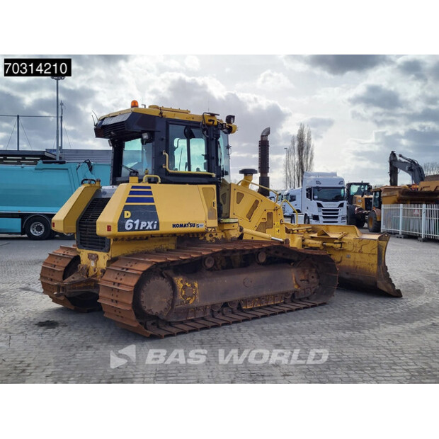 2015 كوماتسو D61PXI-23-46065384