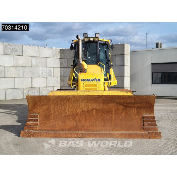 2015 كوماتسو D61PXI-23-46065387
