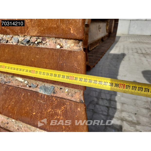 2015 كوماتسو D61PXI-23-46065391