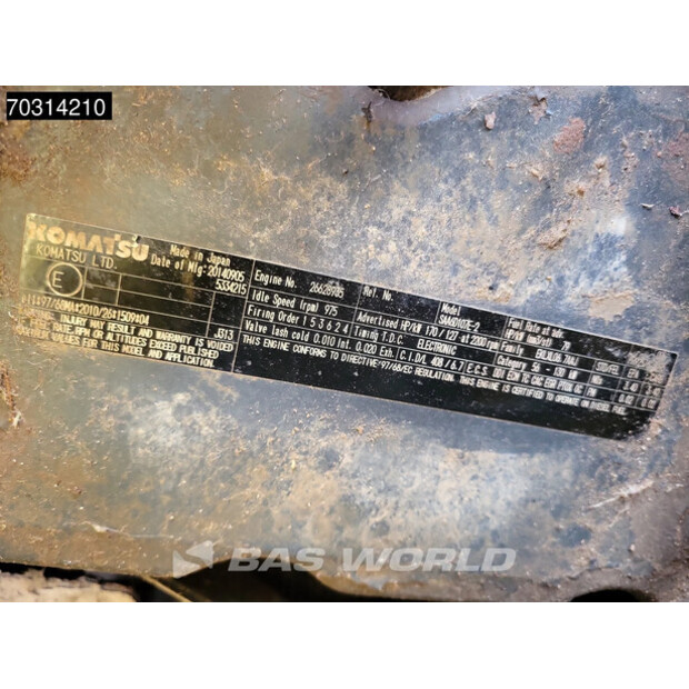 2015 كوماتسو D61PXI-23-46065393