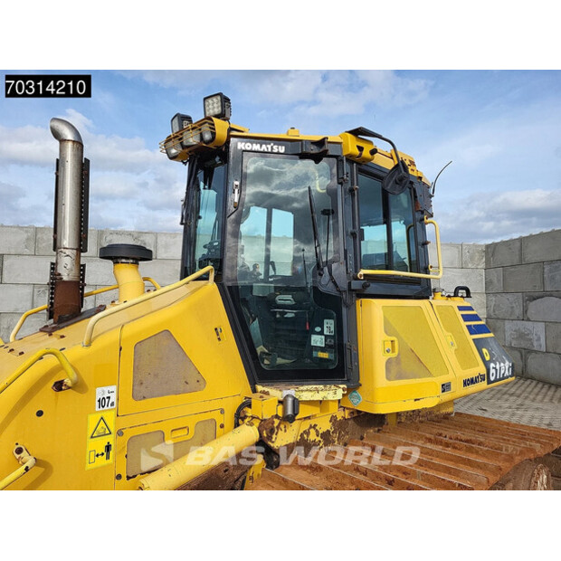 2015 كوماتسو D61PXI-23-46065398