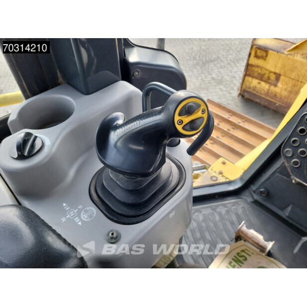 2015 كوماتسو D61PXI-23-46065406