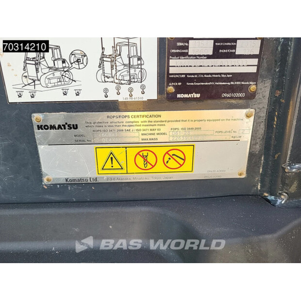 2015 كوماتسو D61PXI-23-46065418