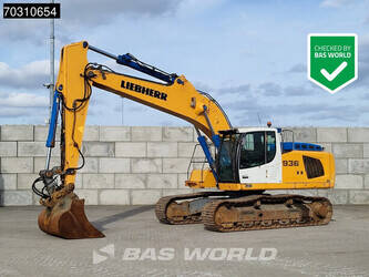 Image for TRACKED EXCAVATORS 2016 Liebherr R936LC