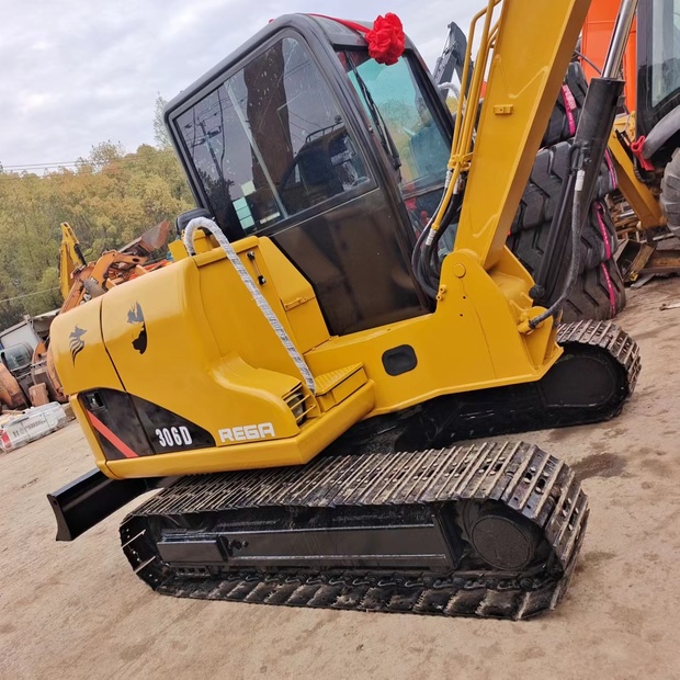 2025 Caterpillar 306D-46065889