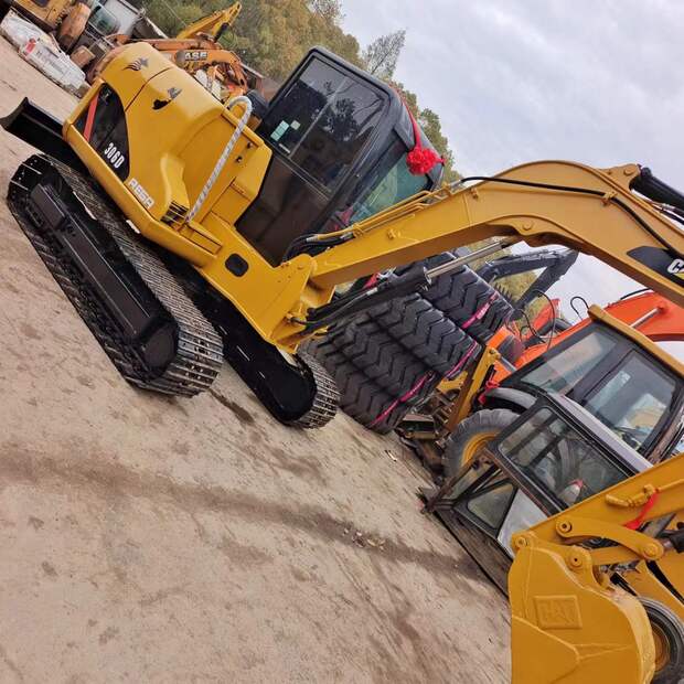 2025 Caterpillar 306D-46065890