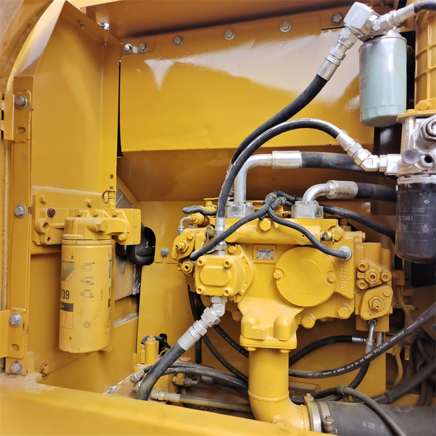 2024 Caterpillar 320D2-46066010