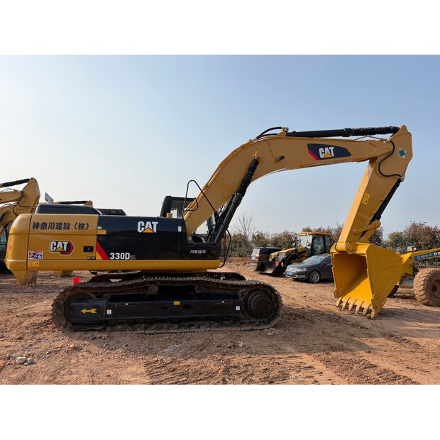 2022 Caterpillar 330D2L-46066137