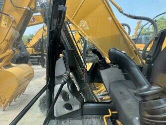 2025-caterpillar-323gc-1433693-46067430