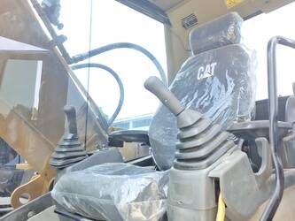 2024-caterpillar-323d-1433696-46067443