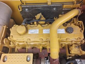 2025-caterpillar-324d-1433698-46067457