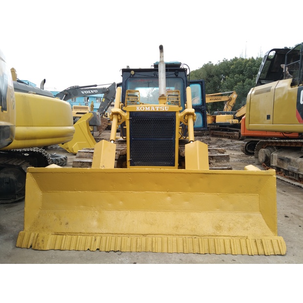 2018 كوماتسو D41P-6-46067534