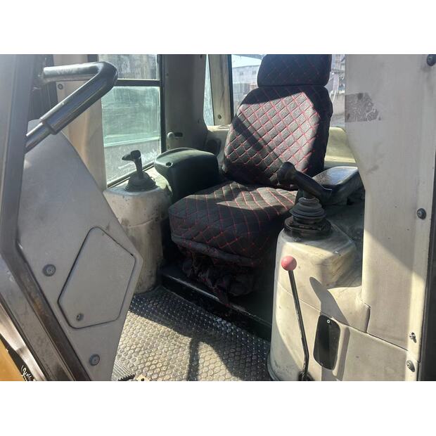 2020 كاتربيلر D5K-46067544